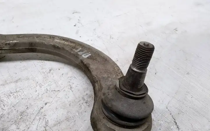 Mercedes-Benz ML W164 (2005 - 2011)   Рычаг в форме «U»