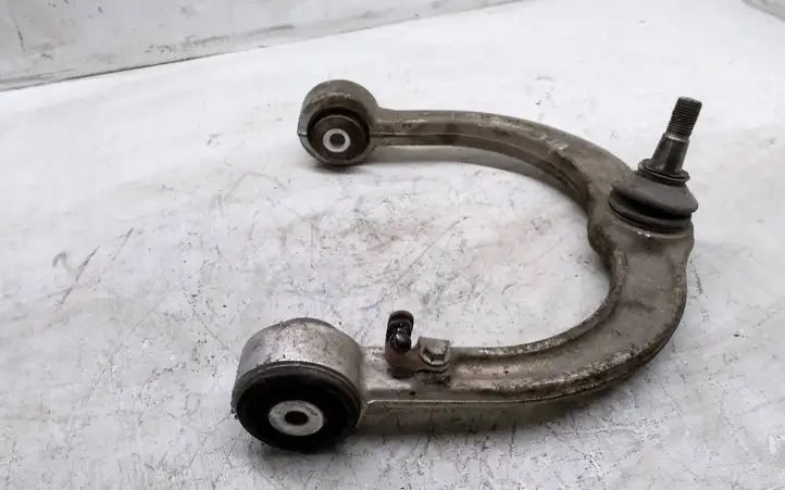 Mercedes-Benz ML W164 (2005 - 2011)   Рычаг в форме «U»