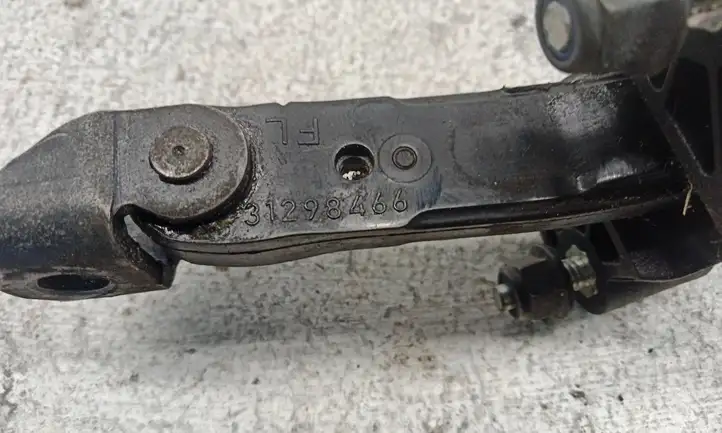 Volvo XC60 (2008 - 2013)  31298466 Ограничитель открывания передней двери