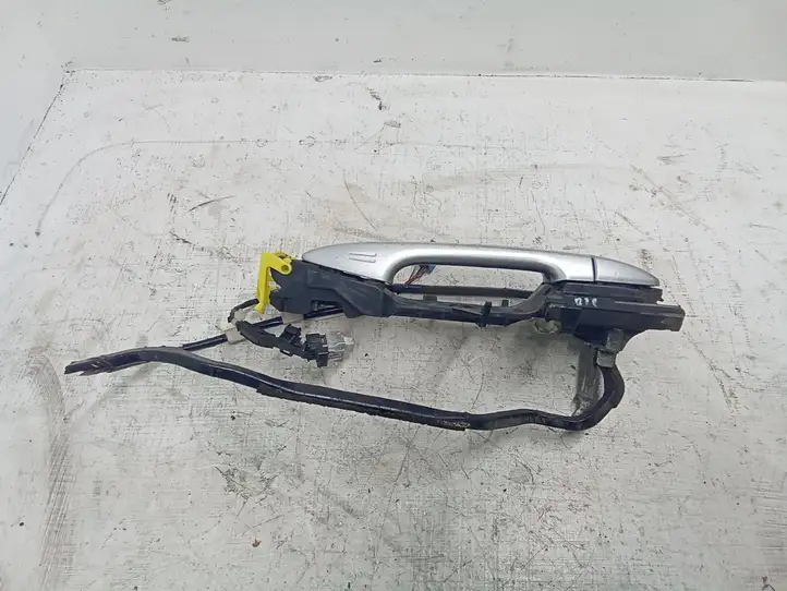Toyota Prius (XW30) (2009 - 2015) 8974647040 Наружная ручка двери — фото 2