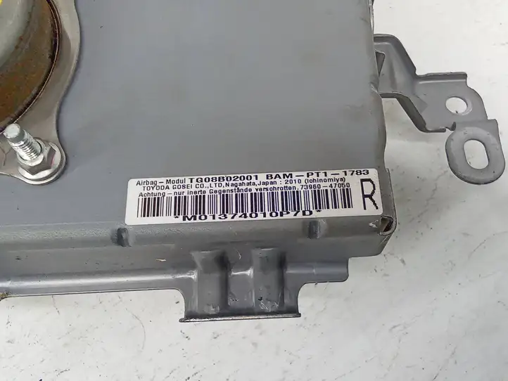 Toyota Prius (XW30) (2009 - 2015) TG80B02001 Подушка безопасности пассажира — фото 4
