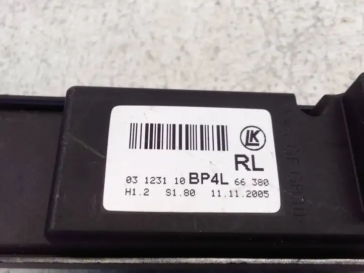 Mazda 3 I (2003 - 2006) BP4L66380 Кнопка стеклоподъемников — фото 3