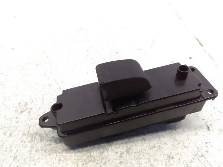 Mazda 6 (2009 - 2012) GS1D66370 Кнопка стеклоподъемников — фото 1