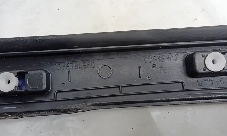 Citroen C4 Grand Picasso (2013 - 2016) 9676784980 Накладка стоек лобового стекла — фото 2