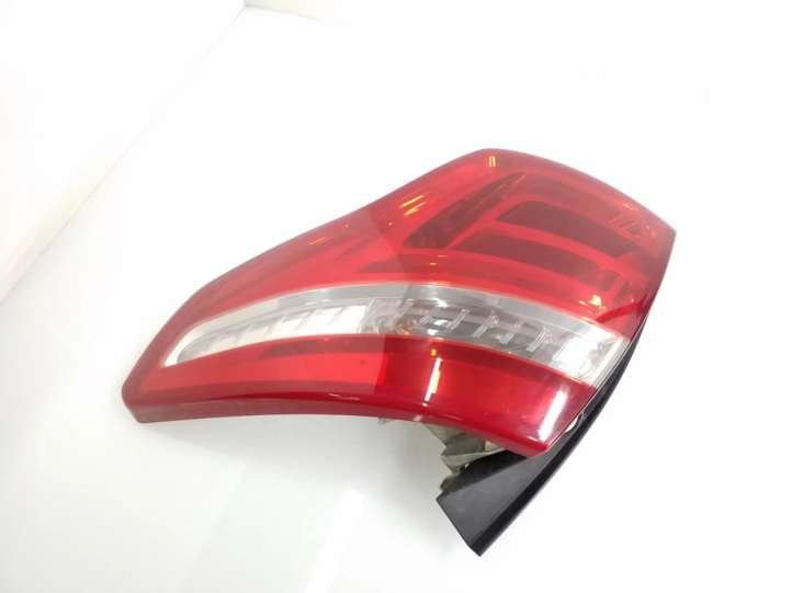 Citroen C4 Picasso (2006 - 2013)  963547480 Задний фонарь в кузове
