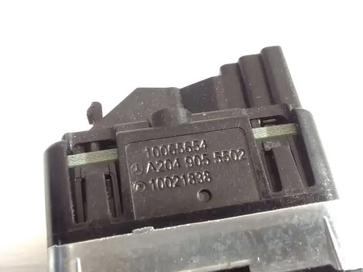 Mercedes-Benz C W204 (2007 - 2014) A2049055502 Блок кнопок стеклоподъемников — фото 4