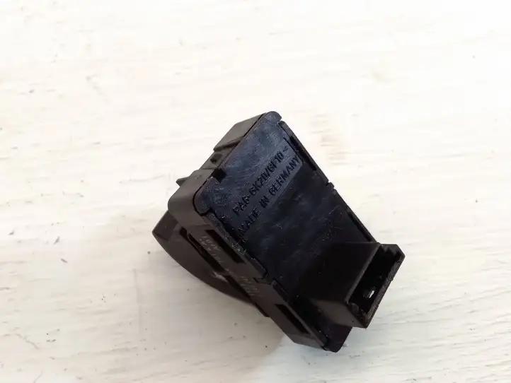 BMW X3 E83 (2003 - 2010) 6928249 Кнопка стеклоподъемников — фото 3