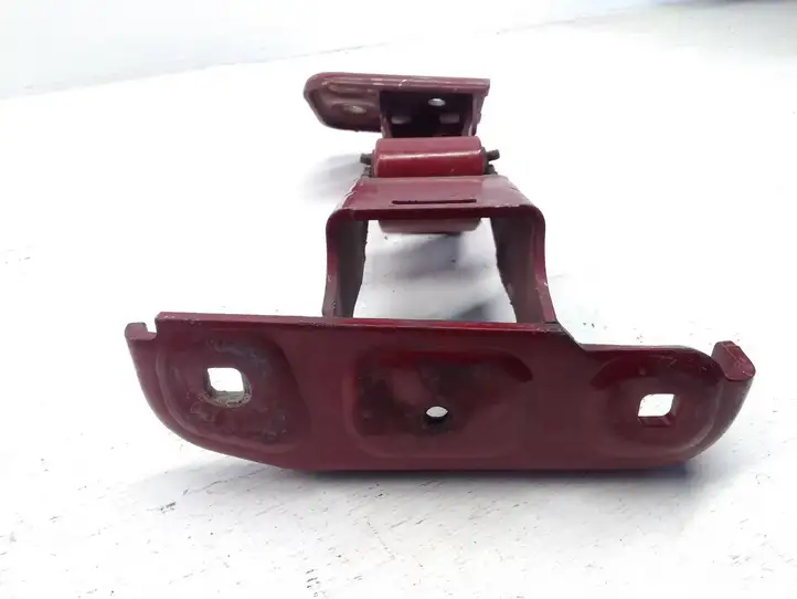 Peugeot Expert (2007 - 2016)    Верхняя петля багажной двери