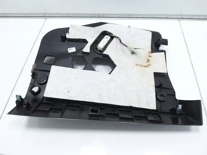 BMW 1 F20 F21 (2011 - 2019) 17806410 Боковая отделка панели приборов — фото 4