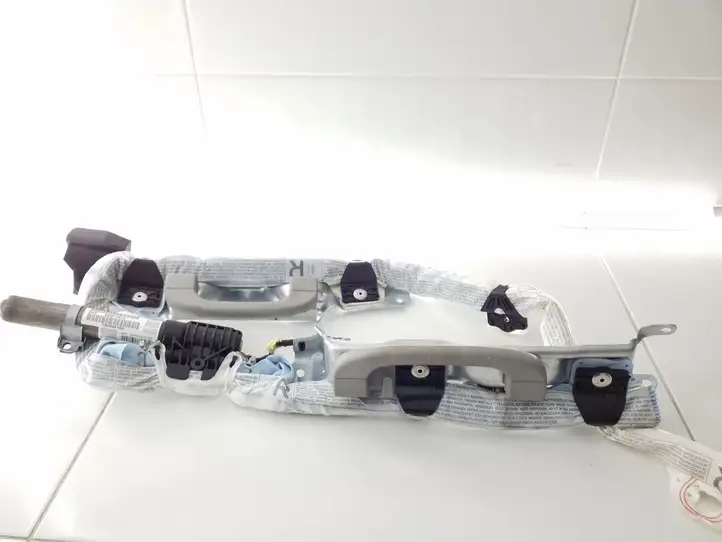 BMW X1 E84 (2009 - 2015) 852991178112 Боковая подушка безопасности шторка — фото 1