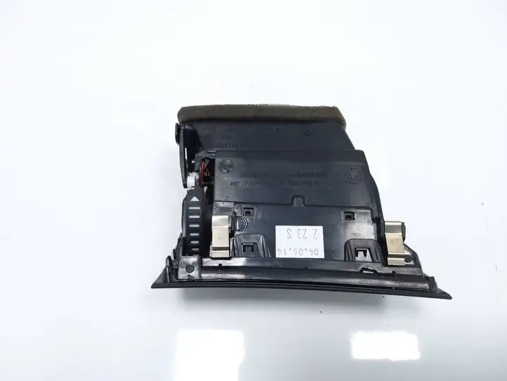 Skoda Superb B6 (3T) (2008 - 2015) 3T0819701 Боковой воздушный дефлектор — фото 2