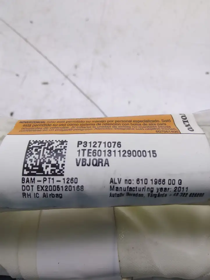 Volvo C30 (2010 - 2013) P31271076 Боковая подушка безопасности шторка — фото 2
