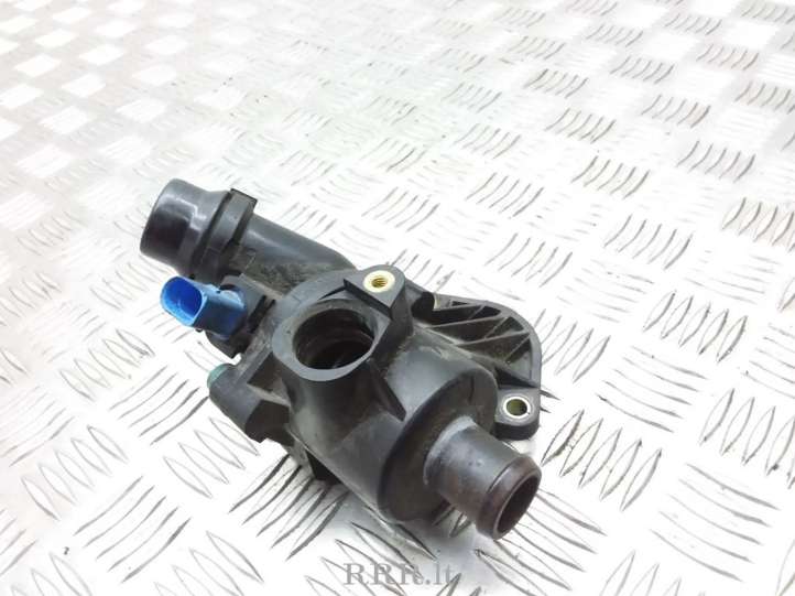 06B121111G Audi A4 S4 B7 8E 8H Termostatas/ termostato korpusas