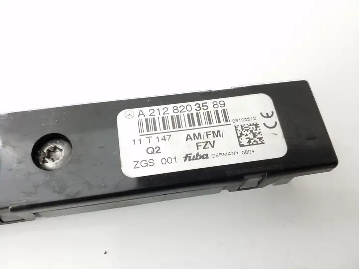 Mercedes-Benz E W212 (2009 - 2016)  A0015424723 Усилитель антенны