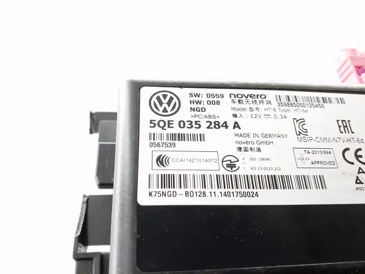 Volkswagen Golf VII (2013 - 2019) 5QE035284A Прочие блоки управления — фото 2