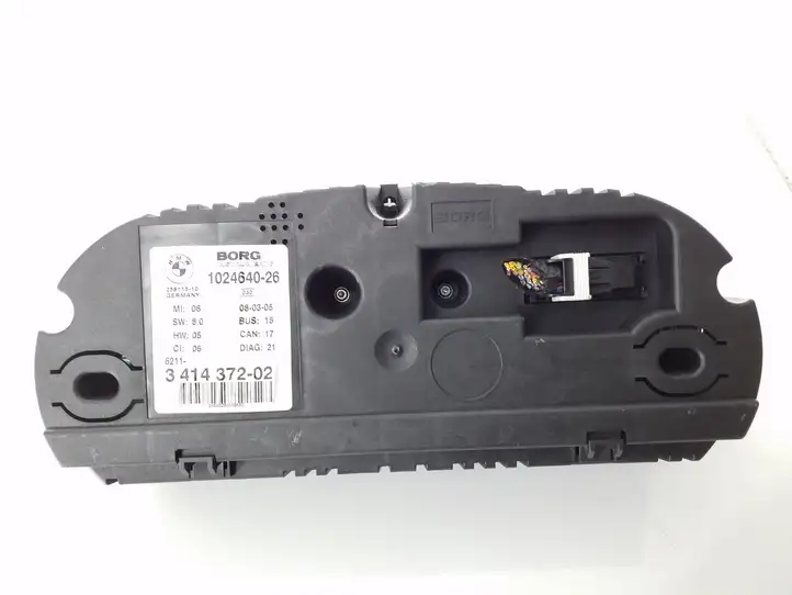 BMW X3 E83 (2003 - 2010)  341437202 Спидометр (приборный щиток)