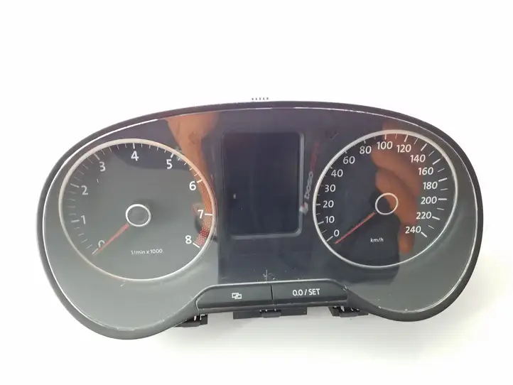 Volkswagen Polo (2009 - 2015)  6R0920860D Спидометр (приборный щиток)