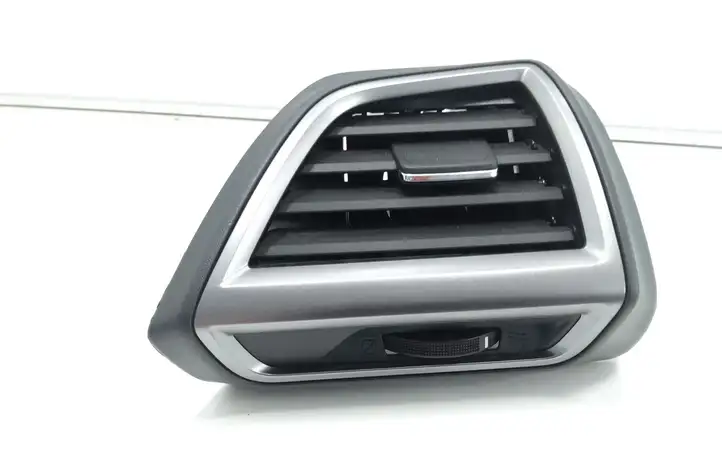 Subaru Forester SK (2018 - )  66110SJ100 Боковая воздушный дефлектор