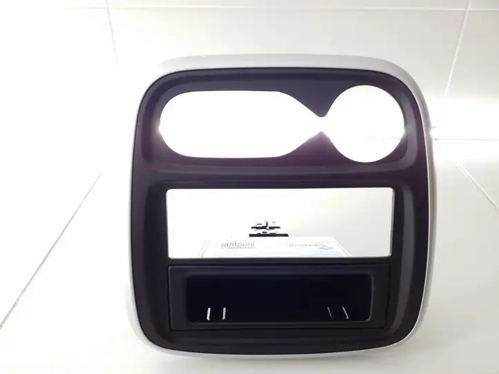 Renault Megane III (2009 - 2016)   Отделка радио/ навигации