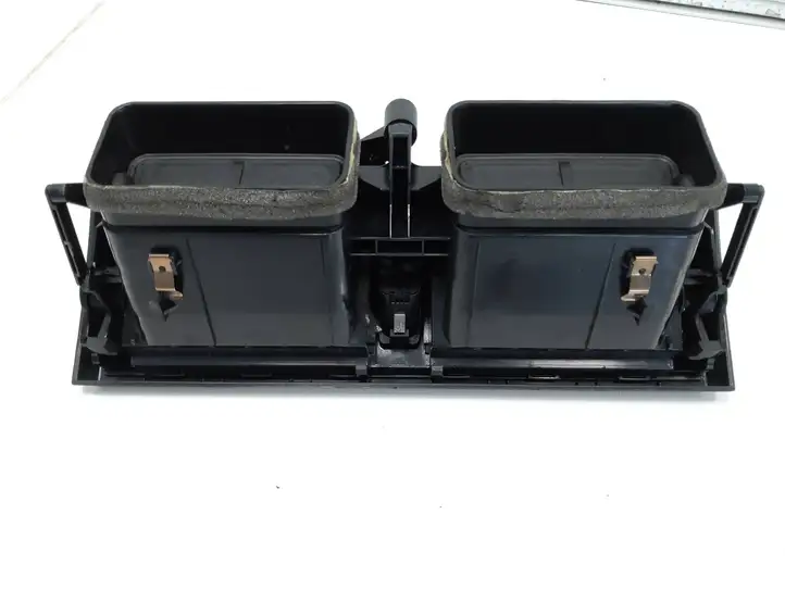 BMW X3 E83 (2003 - 2010) 3400074 Центральный воздушный дефлектор — фото 4