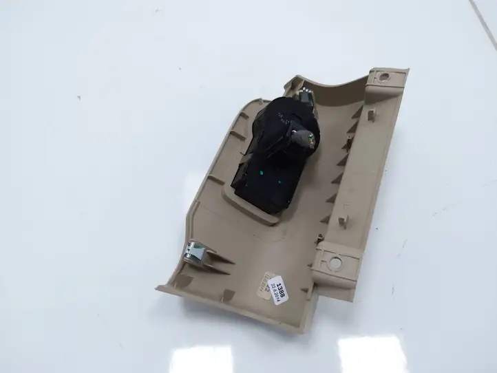 Opel Insignia A (2008 - 2017)  13241913 Другая деталь панели