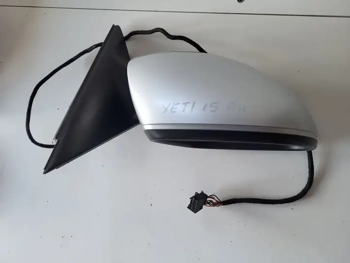 Skoda Yeti (2013 - 2018)   Зеркало боковое с электрическим приводом