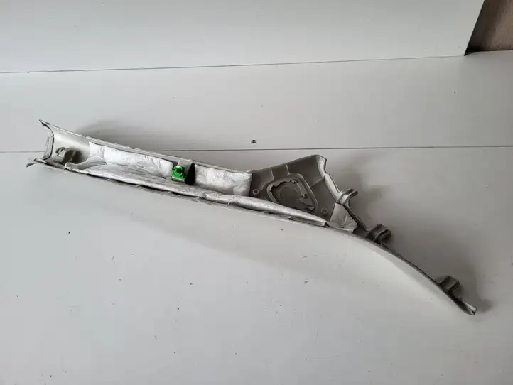 Nissan Pulsar (2014 - 2018) Обшивка стойки A — фото 2