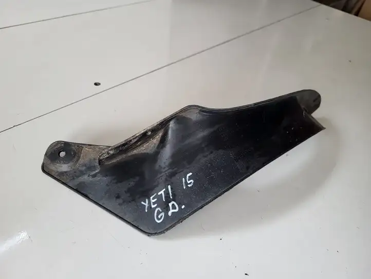 Skoda Yeti (2013 - 2018)   Задний брызговик