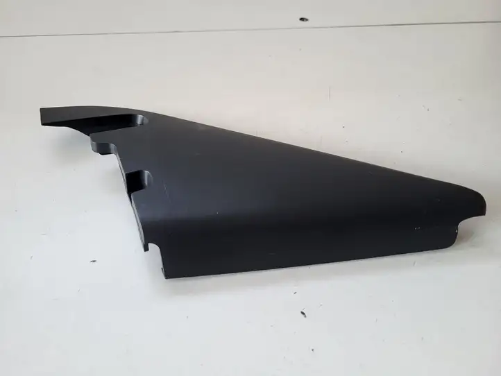 Skoda Yeti (2013 - 2018)   Отделка стекла передней двери