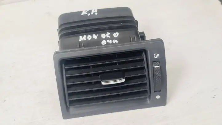 Ford Mondeo Mk III (2000 - 2007) D1B1A Боковой воздушный дефлектор — фото 1