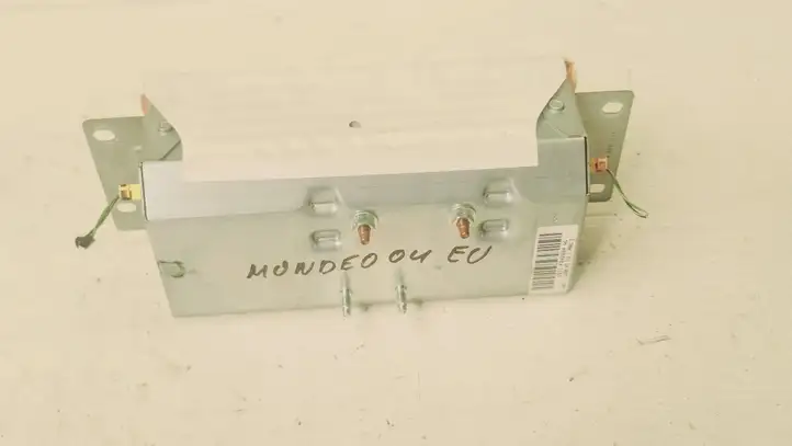 Ford Mondeo Mk III (2000 - 2007)  1S71F042B84AG Подушка безопастности пассажира