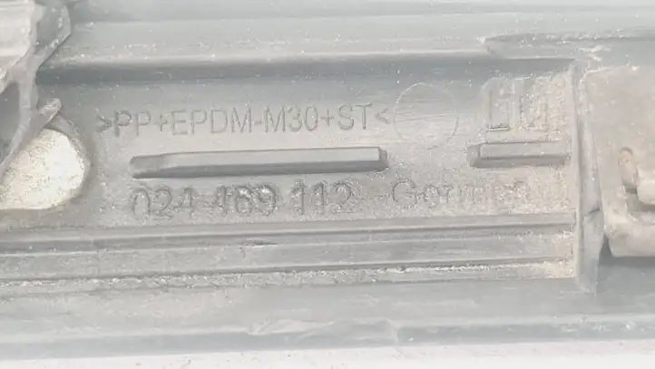 Opel Astra H (2004 - 2009) 024469112 Накладка стекла передней двери — фото 3