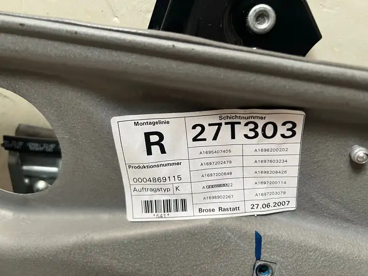 Mercedes-Benz A W169 (2004 - 2012) A1697203079 Стеклоподъемник передней двери (без мотора) — фото 4