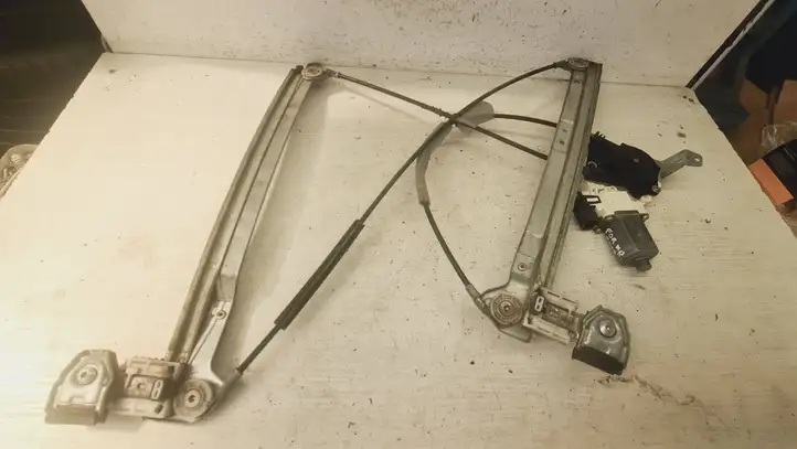 Smart ForTwo (2000 - 2007)  0130822206 Передний комплект электрического механизма для подъема окна