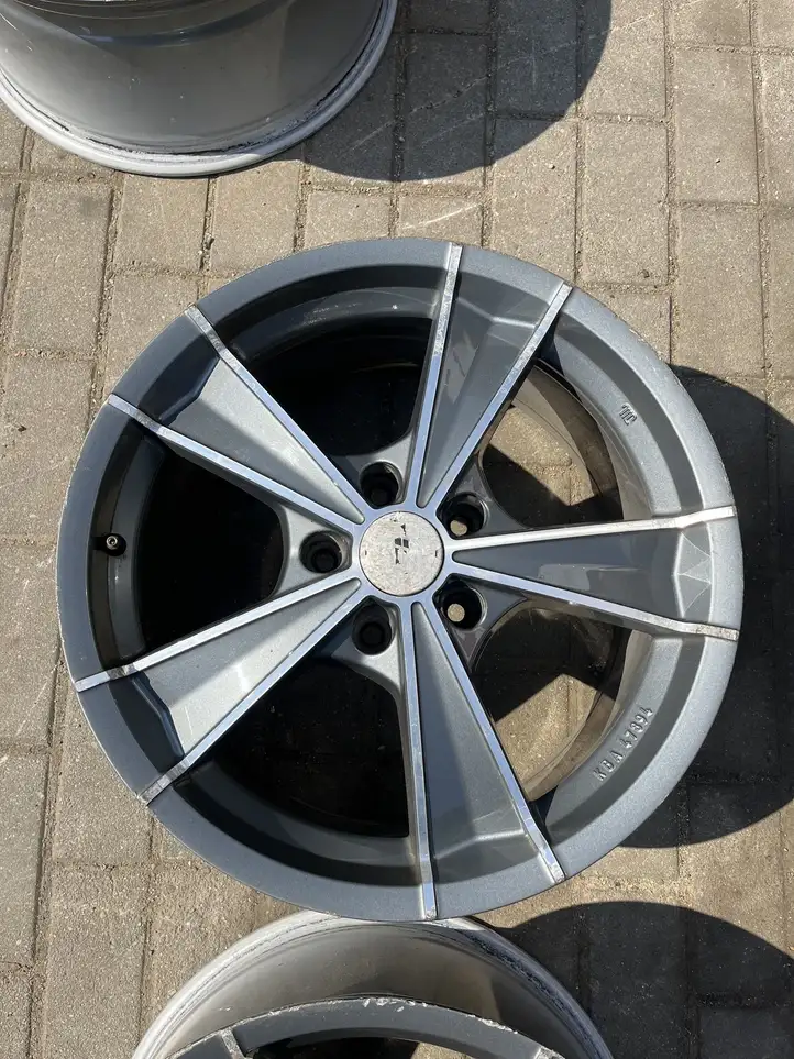 Mercedes-Benz C W204 (2007 - 2014) Легкосплавный колесный диск R18 — фото 2