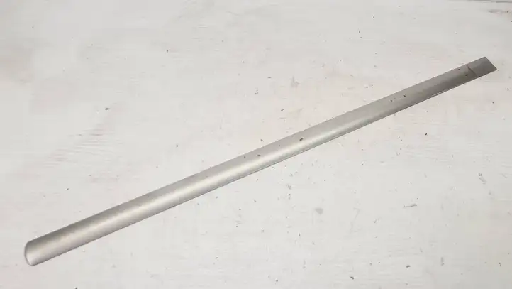 Ford Mondeo Mk III (2000 - 2007)  1S7125533  Отделка дверей (молдинги) задней двери