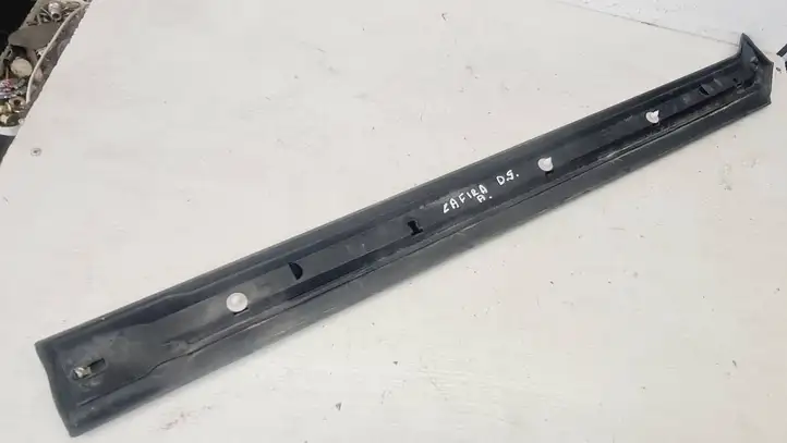 Opel Zafira A (1999 - 2003) 024416506 Молдинги задней двери — фото 2