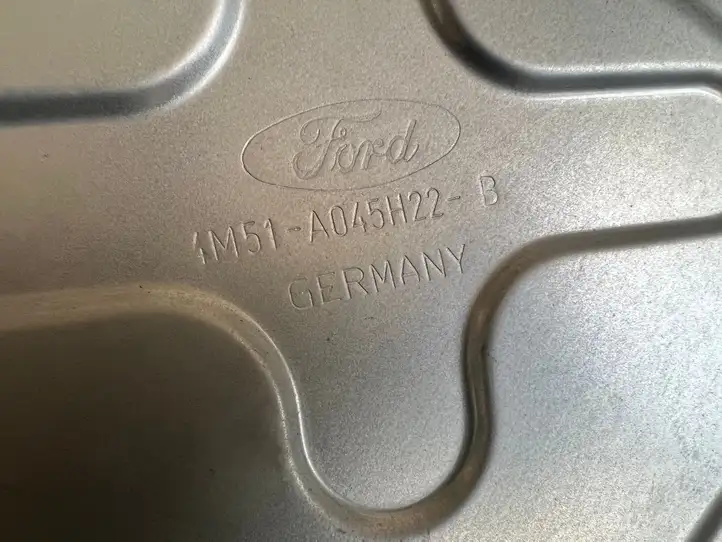 Ford Focus (2008 - 2011) 1M51A045H22B Механический стеклоподъемник задней двери — фото 2