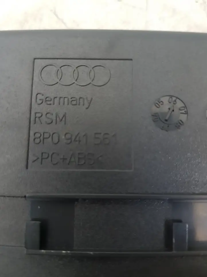 Audi A3/S3 8P (2004 - 2008) 8P0941561 Выдвижной ящик — фото 4
