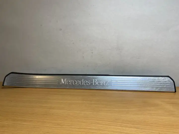 Mercedes-Benz S W221 (2005 - 2013) A2216800235 Наружная отделка заднего порога — фото 1