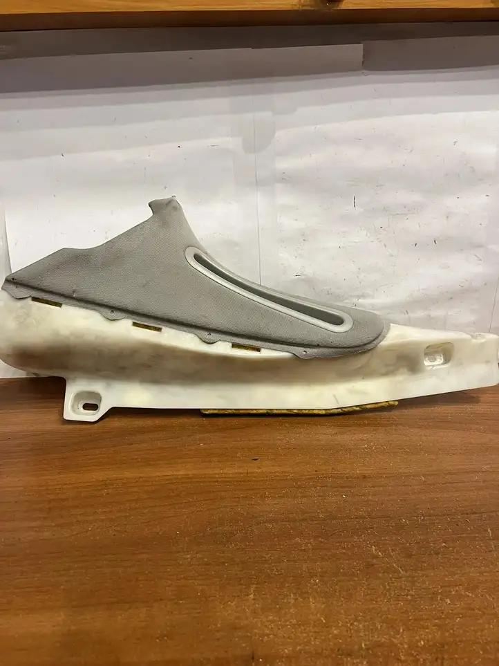 Mercedes-Benz S W221 (2005 - 2013) A2216900625 Верхняя обшивка стойки B — фото 1