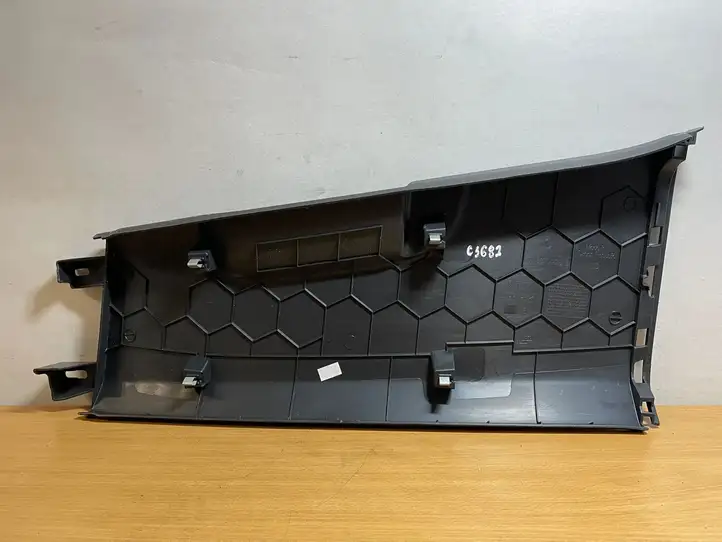 Volkswagen Golf VII (2013 - 2019) 5G4867292 Верхняя обшивка стойки B — фото 2
