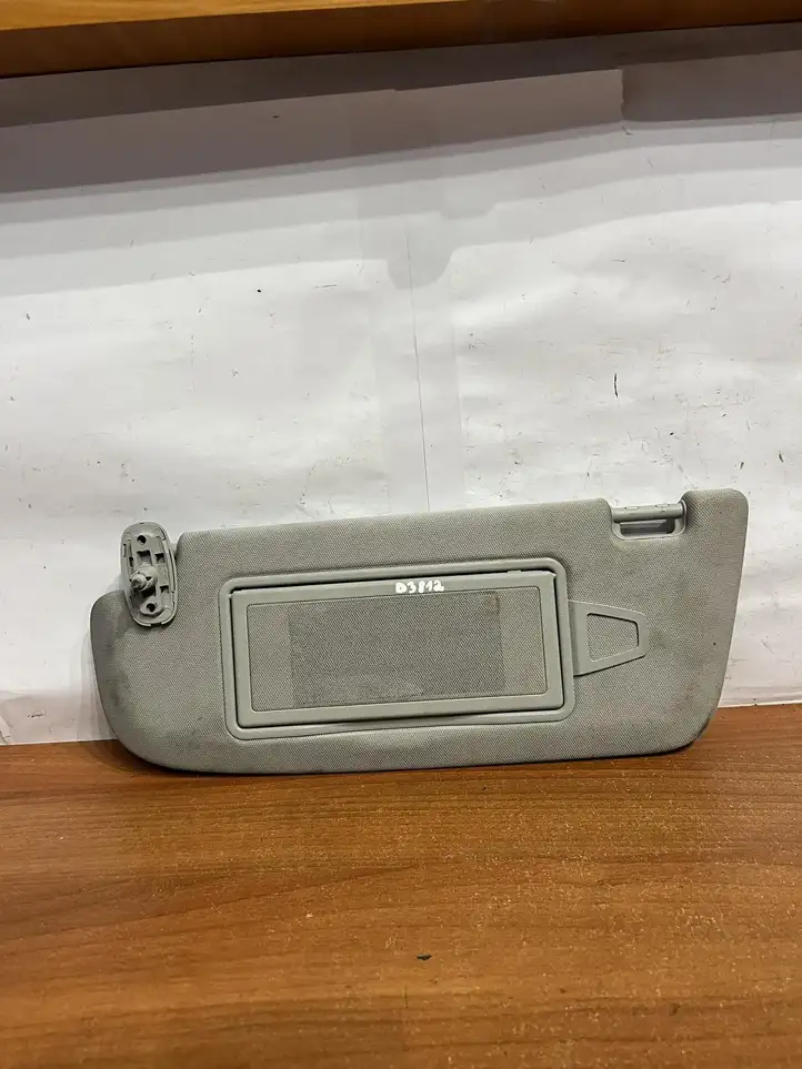 Mercedes-Benz E W211 (2002 - 2009) 1010442700 Солнцезащитный козырек — фото 1