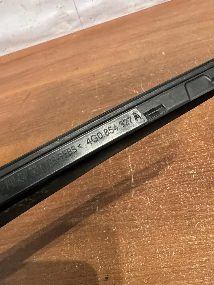 Audi A6 (2011 - 2014)  4G0854328A Отделка стоек лобового стекла