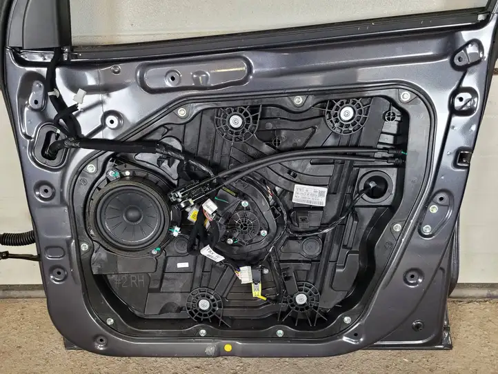 Hyundai Tucson TL (2015 - ) Дверь — фото 7