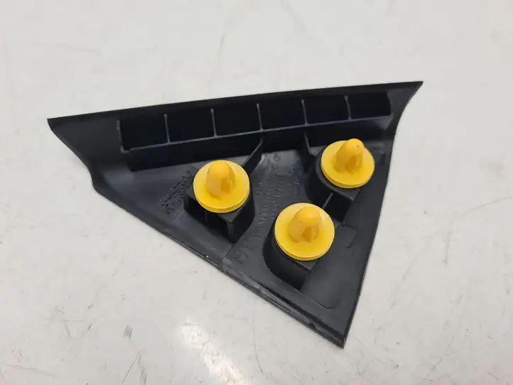 Kia Ceed (2015 - 2018)  83921A2000 Другая деталь отделки пере́дней дверей