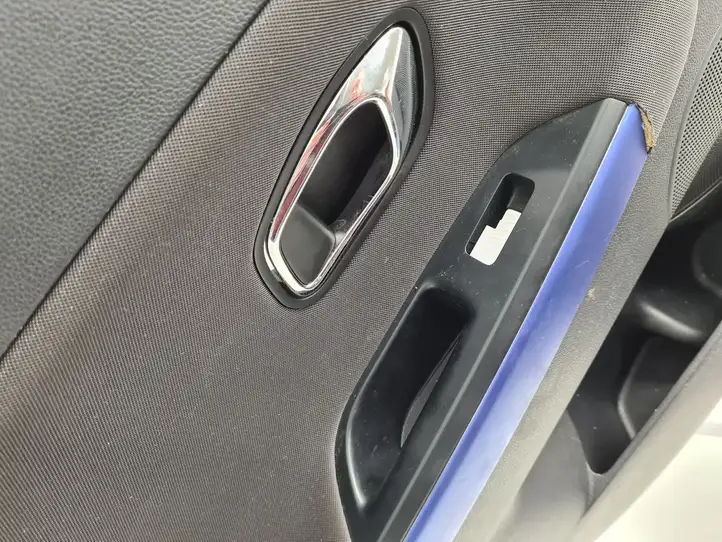 Kia Ceed (2015 - 2018) 83630A2010 Обшивка задней двери — фото 2