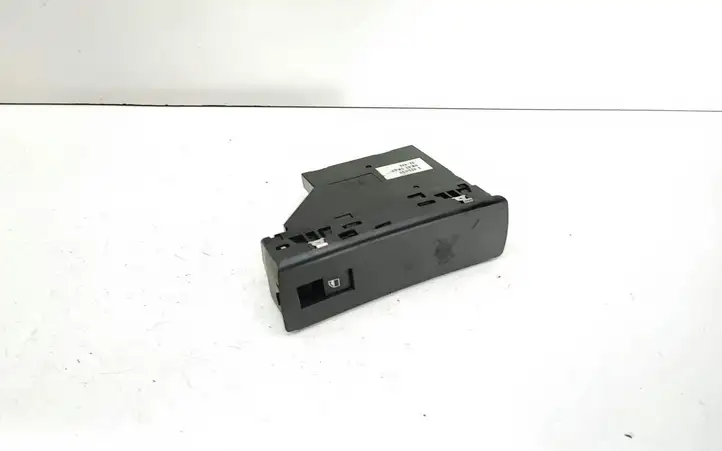 BMW X5 E53 (1999 - 2006) 6925700 Кнопка стеклоподъемников — фото 1