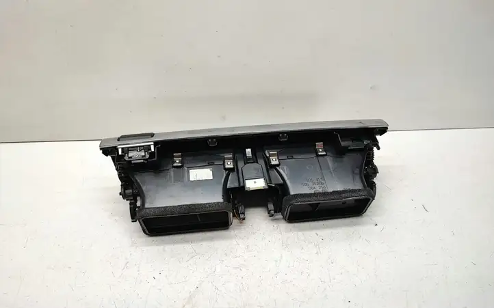BMW X5 E70 (2006 - 2013) 9210705 Центральный воздушный дефлектор — фото 2