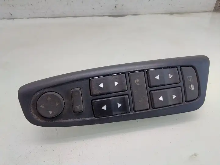Fiat Stilo (2001 - 2010) Кнопка стеклоподъемников — фото 1